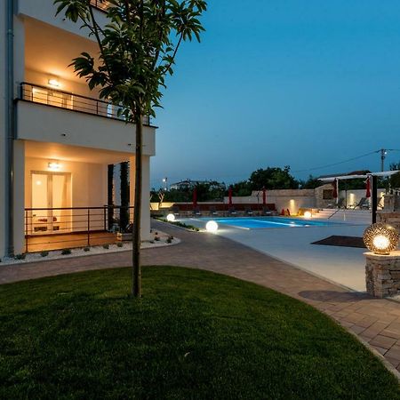 Villa Anja 1St Floor Peroj Exterior photo