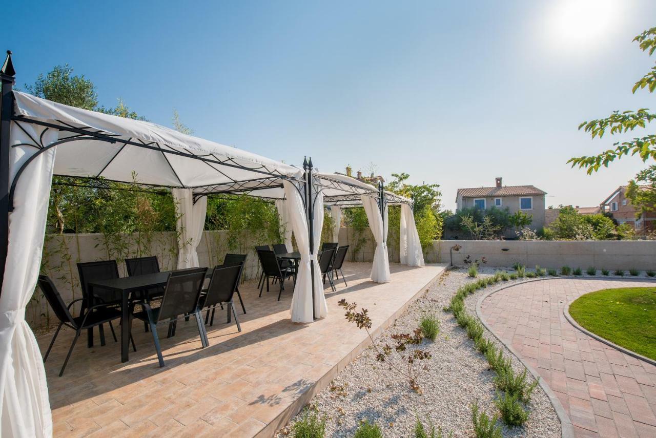 Villa Anja 1St Floor Peroj Exterior photo